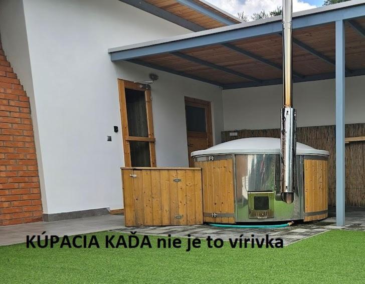 Holcikovce Apartmany Doma Domasa מראה חיצוני תמונה